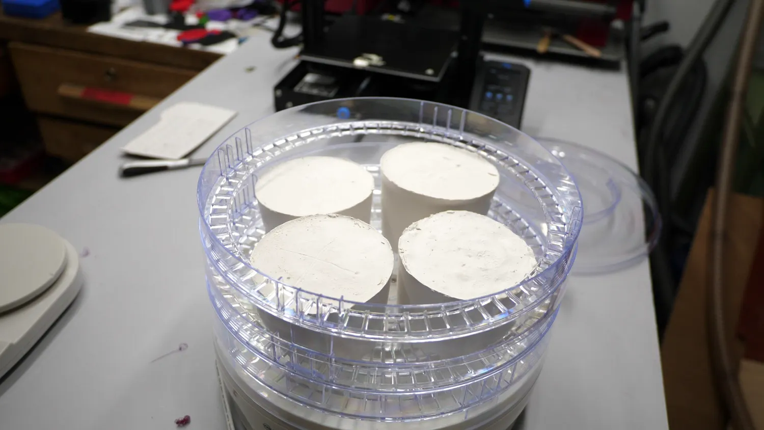  Plaster cylinders in the dehydrator 