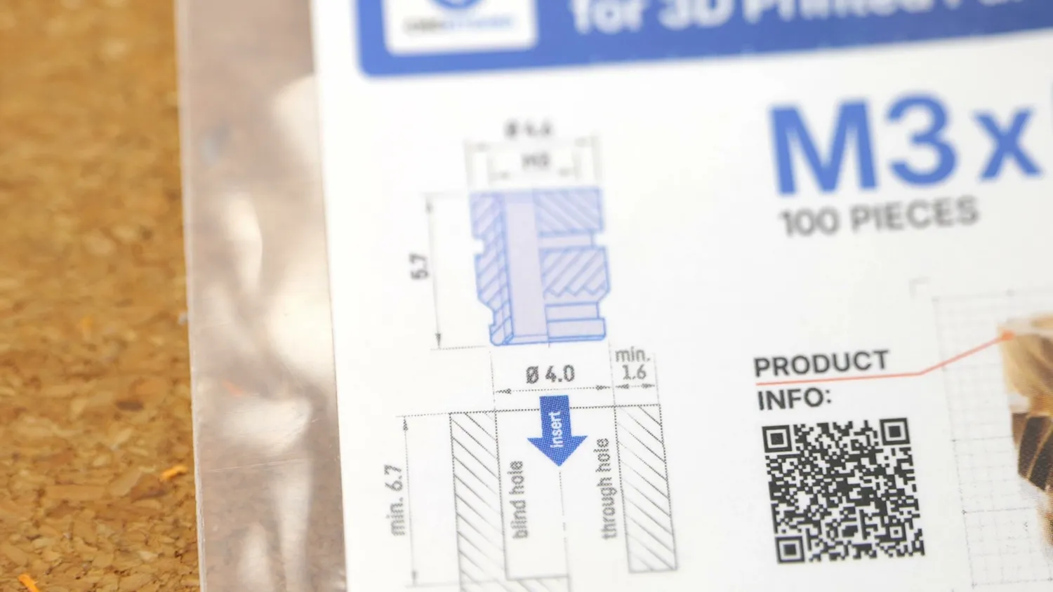 Heat-set insert packaging showing the recommended 4.0 mm hole diameter