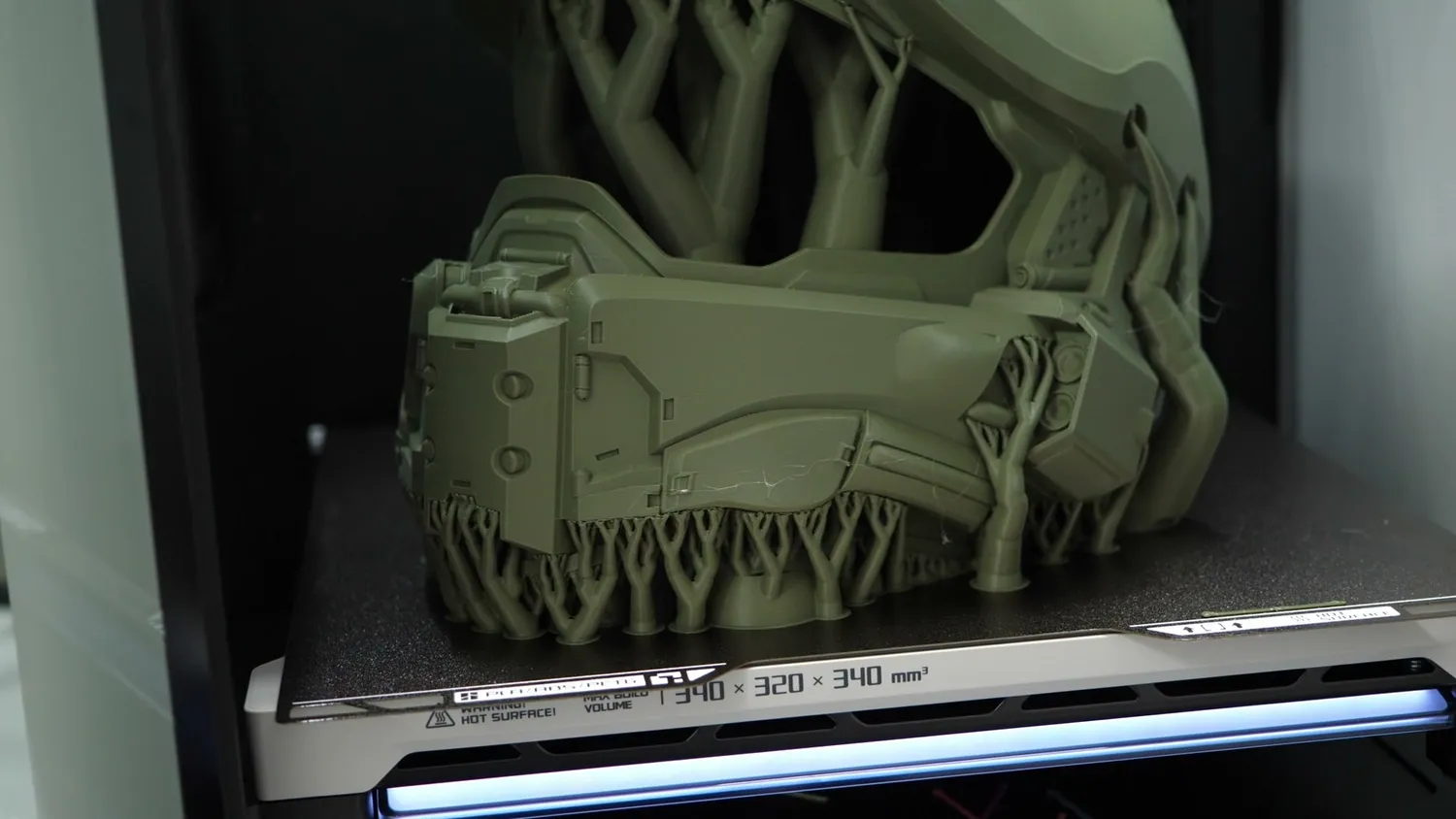 A large Master Chief helmet printing inside the H2S