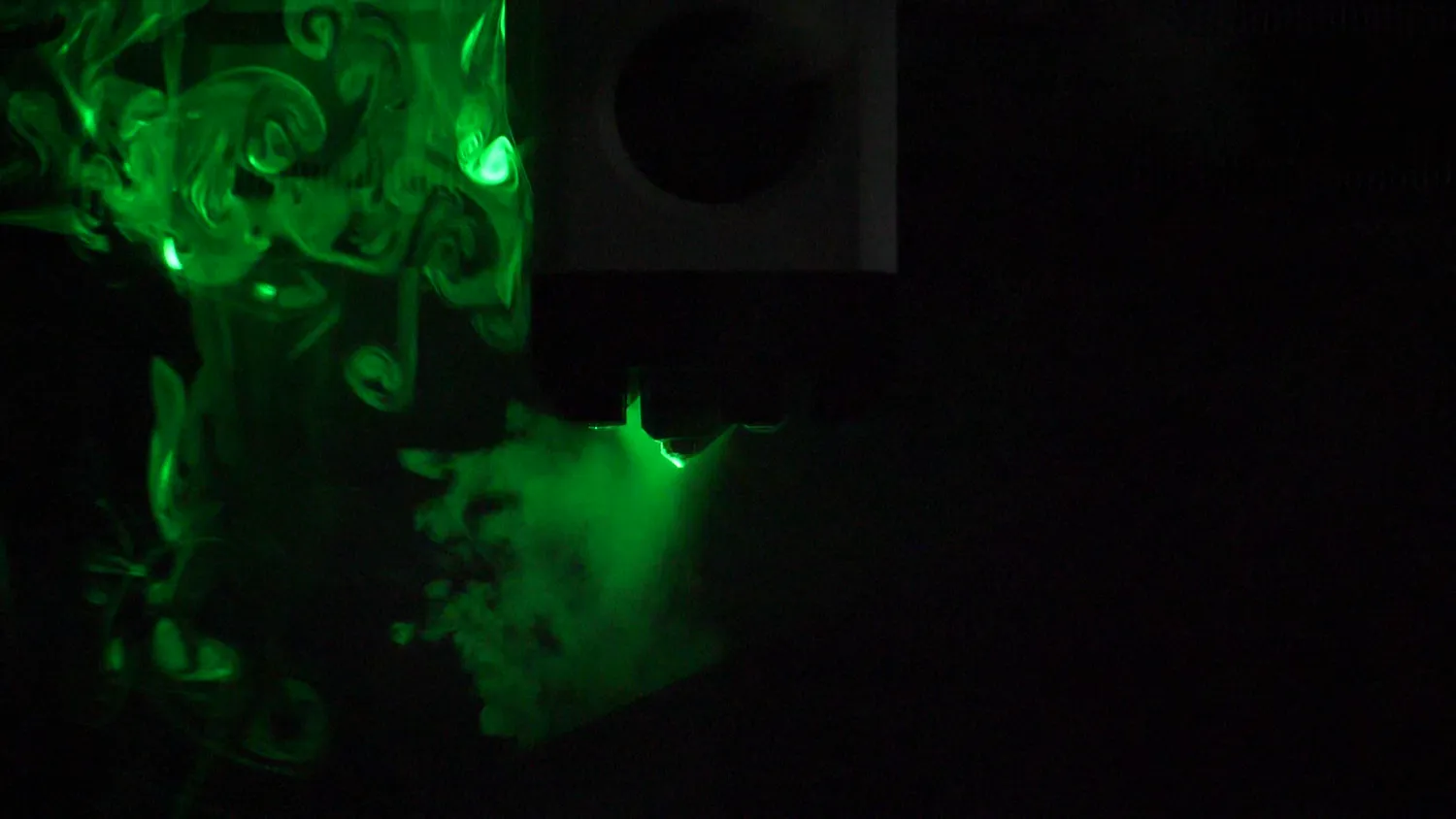  Air Flow Visualization 