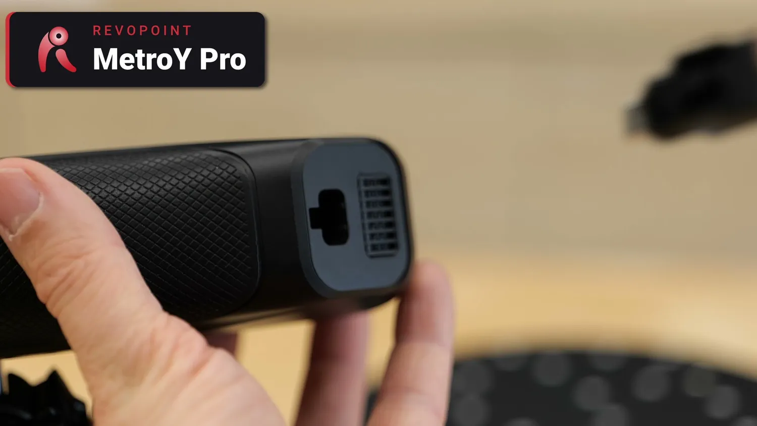 The Metro Y Pro's snap-in connector
