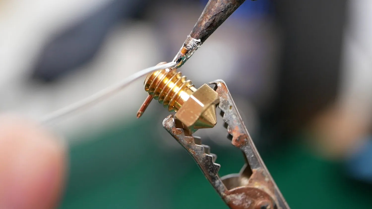 Soldering the wires 