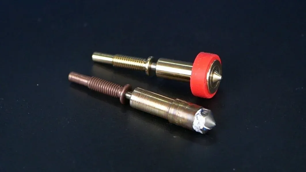  Revo Nozzle and Revo to V6 adapter 