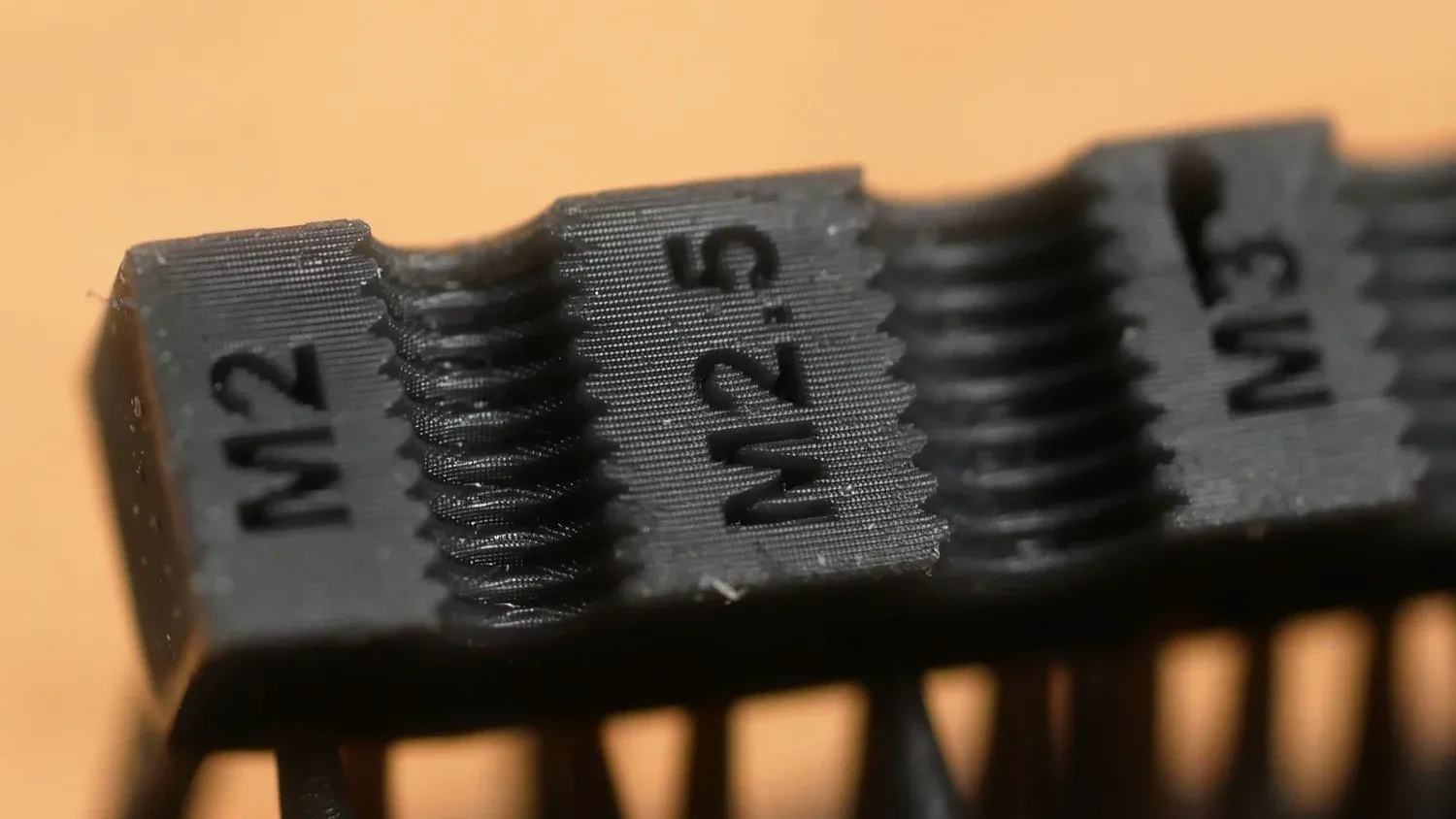 Threads Printed on the Prusa SL1S Speed