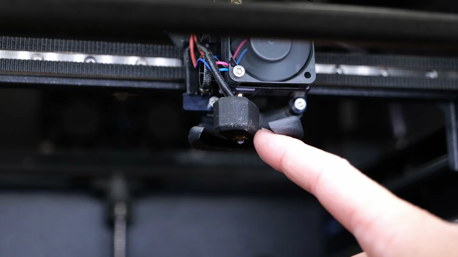 The load cell also senses lateral forces