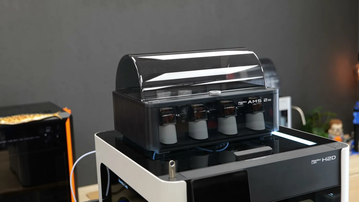 The AMS 2 Pro sitting on top of the Bambu Lab H2D