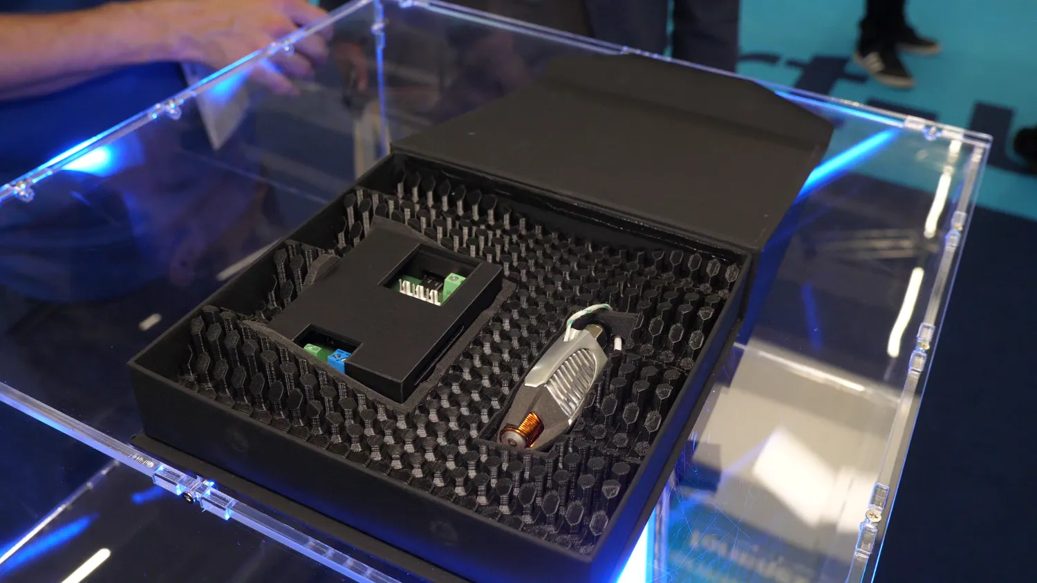 PLASMICS INo Trident Hotend and Custom Electronics