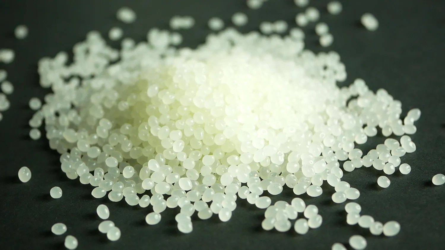  NatureWorks 4043D PLA pellets 