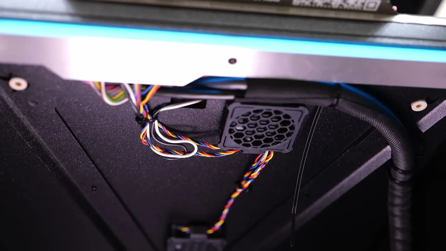 The fan under the heatbed that recirculates chamber air across its underside