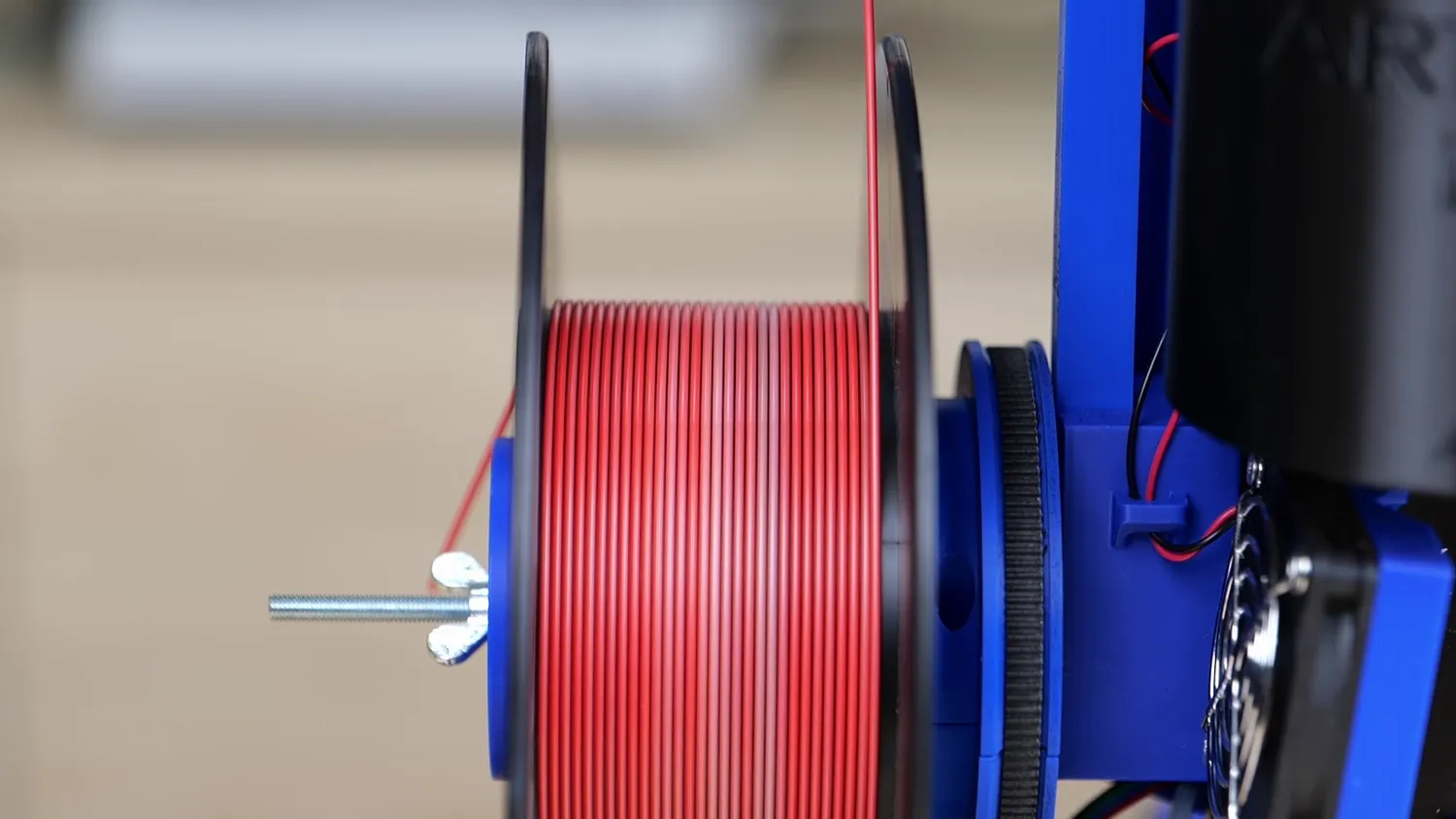  Recycled Filament with red pigments 