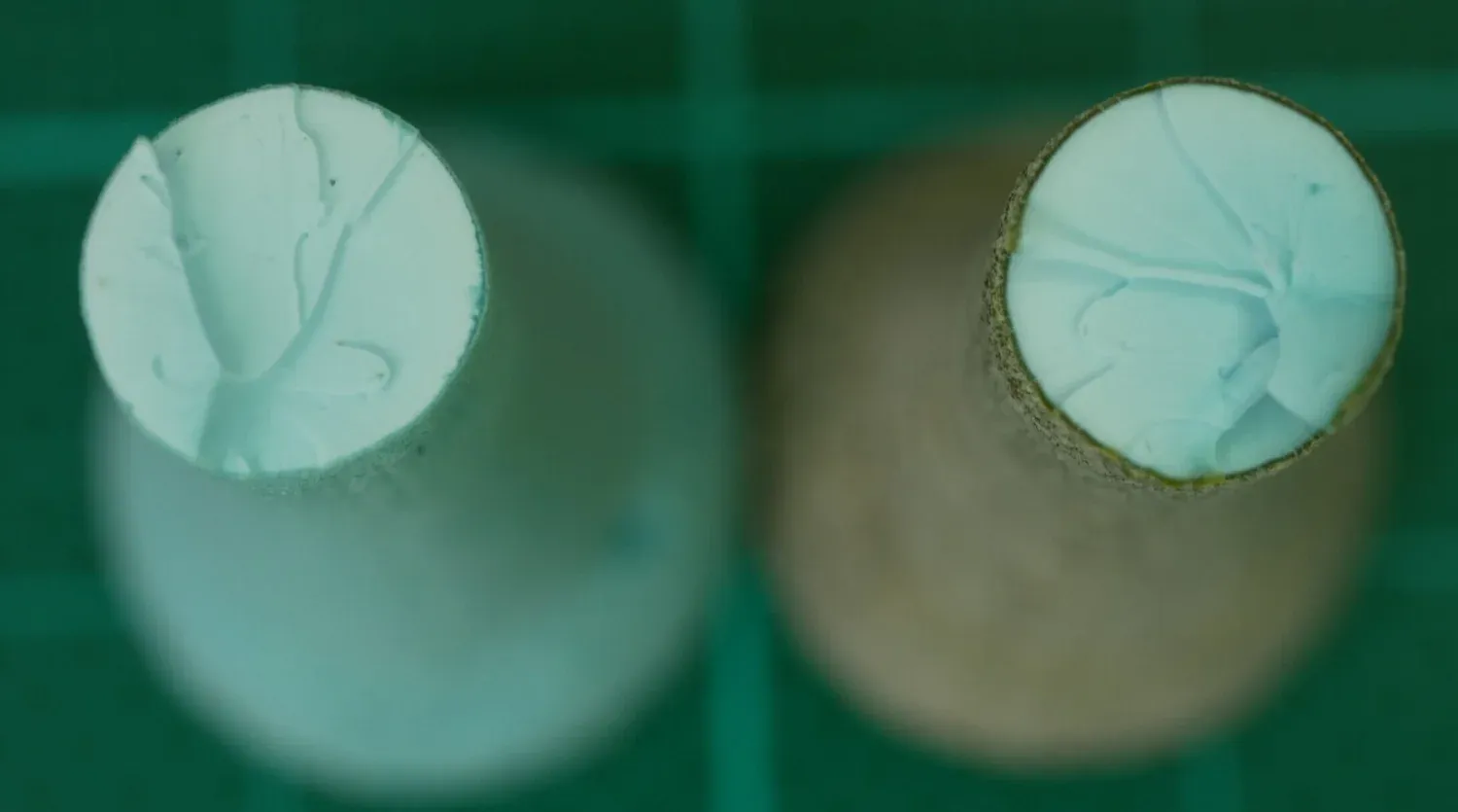  ABS remelted at 200°C (left) and 230°C (right) 