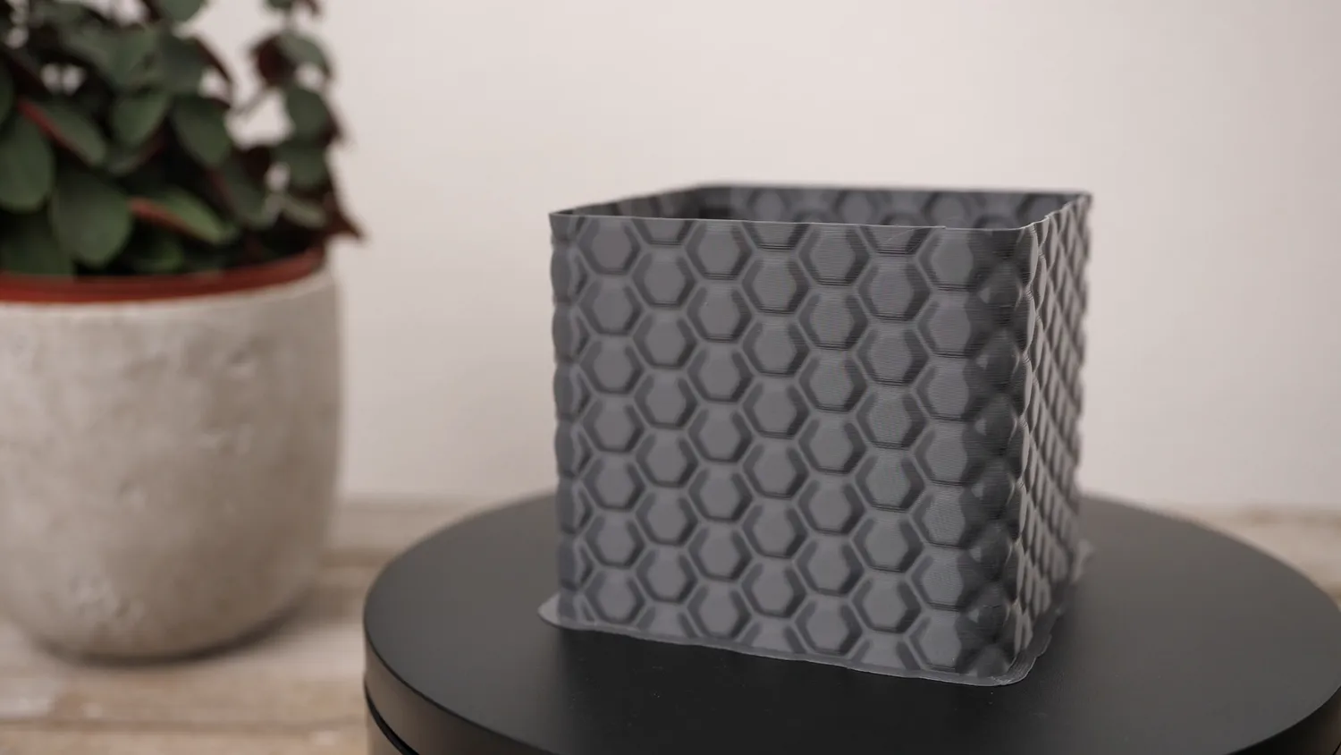Hex pattern, already a dramatic improvement over the untextured cube